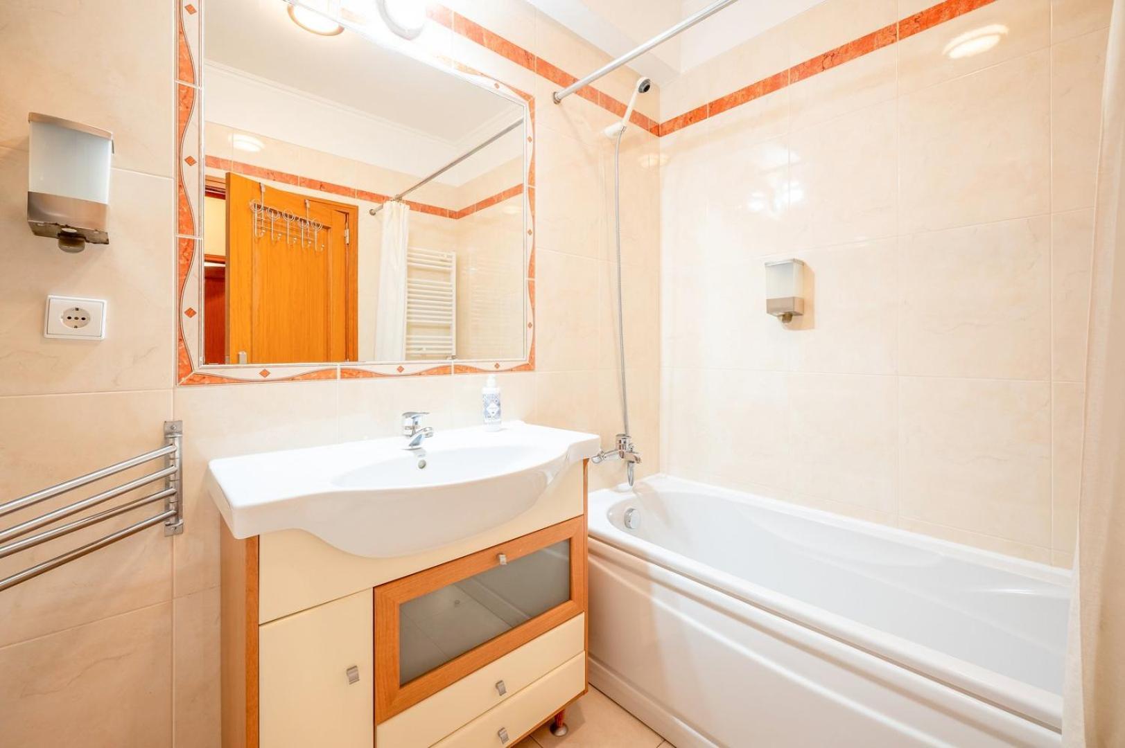 Guestready - Spacious Residence In Oeiras Barcarena Exterior foto